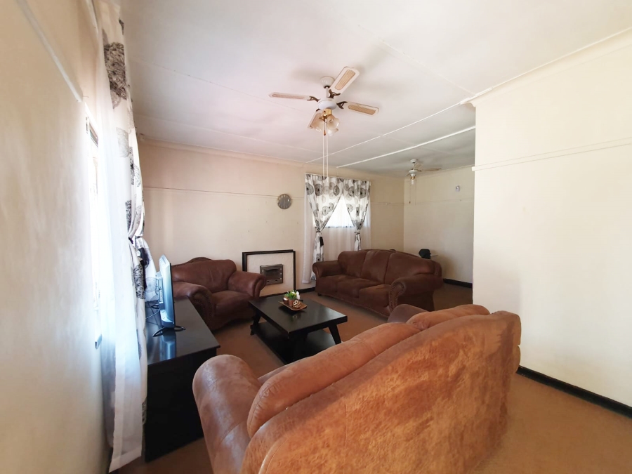 To Let 3 Bedroom Property for Rent in Dagbreek Free State
